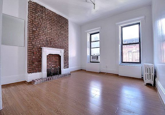 2nd image of 526 E 83rd St APT 5W