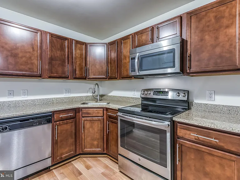 4122 Haverford Ave #2 — Photo 3