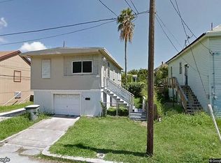 1416 22nd St, Galveston, TX 77550