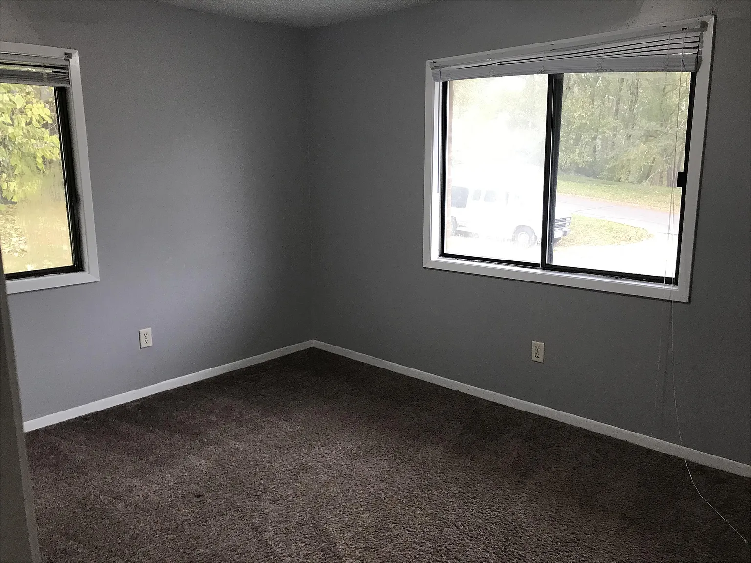 810 Loomis Avenue (5G) - 5 — Photo 3