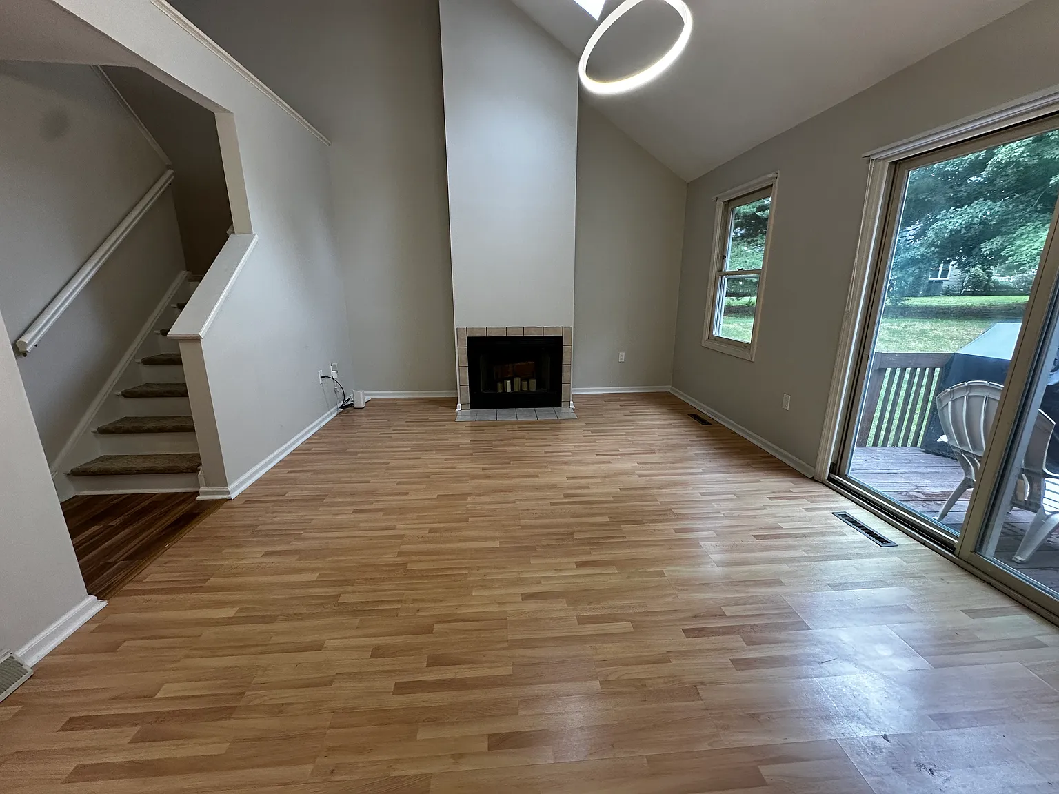2 bed, 2.5 bath, 1803 sqft, $3,500 — Photo 3