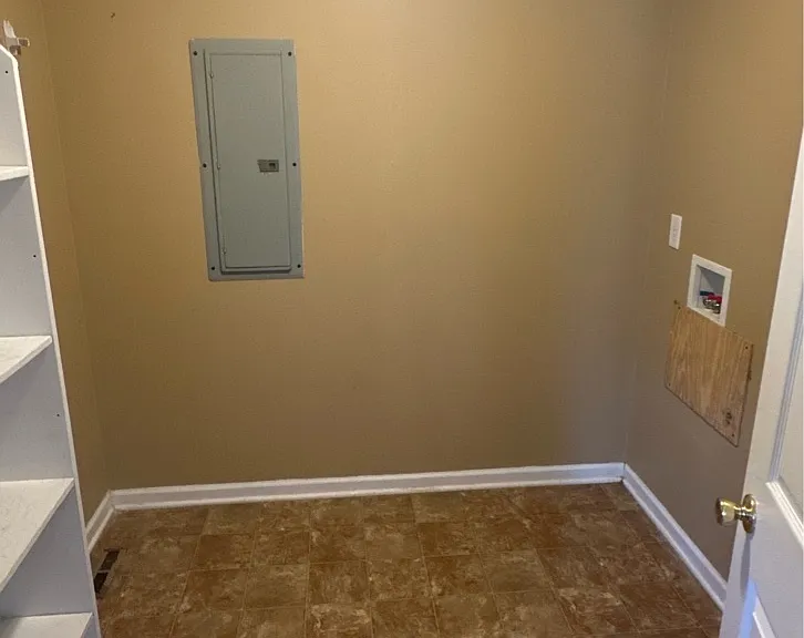 Laundry/Pantry