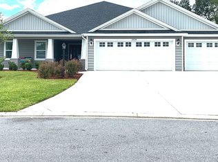 3334 Boyd Cir, Oxford, FL 34484