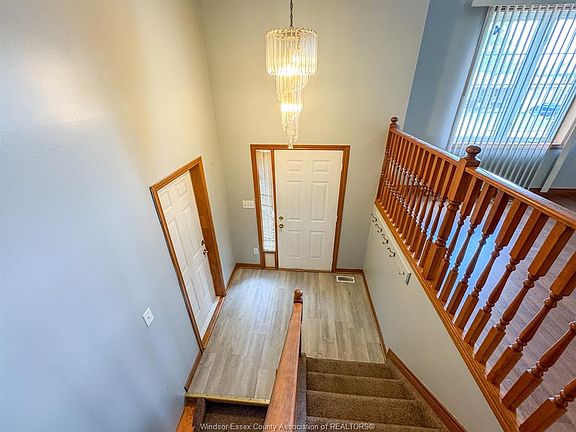 4th image of 4261 Centurion Ave