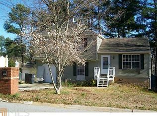 1407 Shenta Oak Dr, Norcross, GA 30093