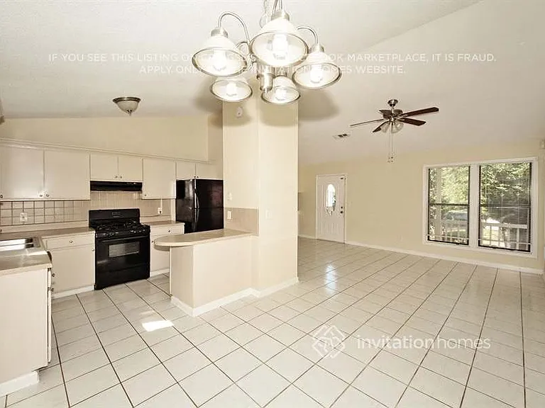 1141 Heritage Glen Dr — Photo 5