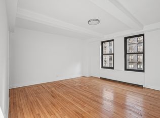 200 W 16th St APT 4A, New York, NY 10011