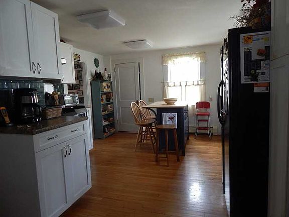 Newly refurbished kitchen