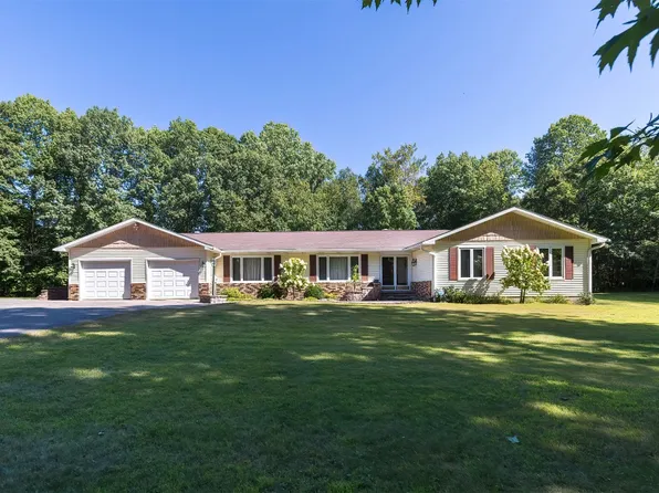 10230 W Lake Rd, Lake City, PA 16423