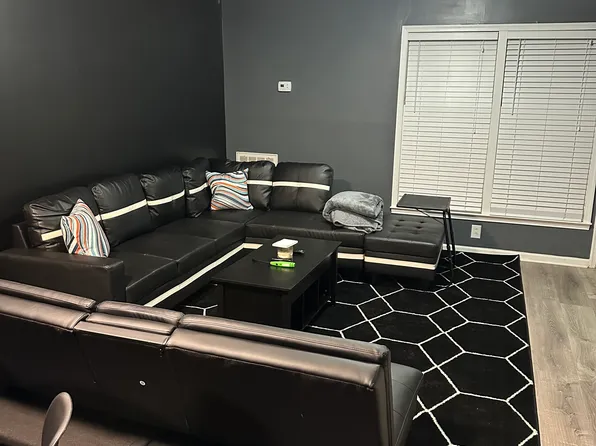 15 Grove Park Rd, Durham, NC 27705