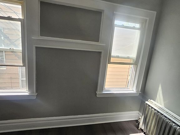 4th image of 87 21st St Floor 2