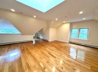 10 Selkirk Rd APT 4, Brighton, MA 02135