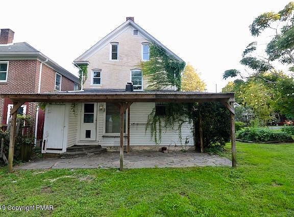 4th image of this home
