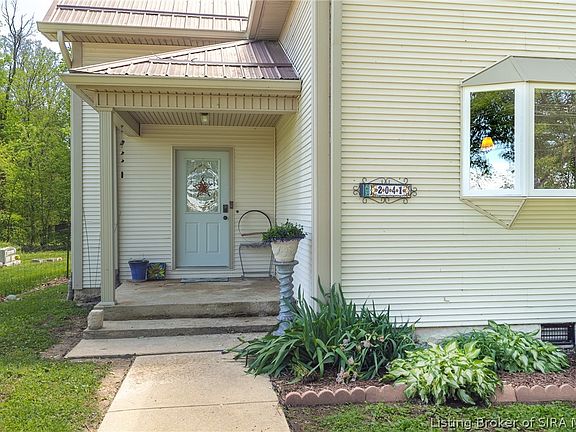 3rd image of 2041 W Walnut Ridge Road