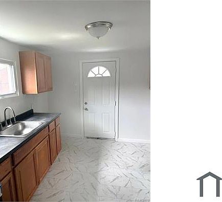 5th image of 25271 Dale St
