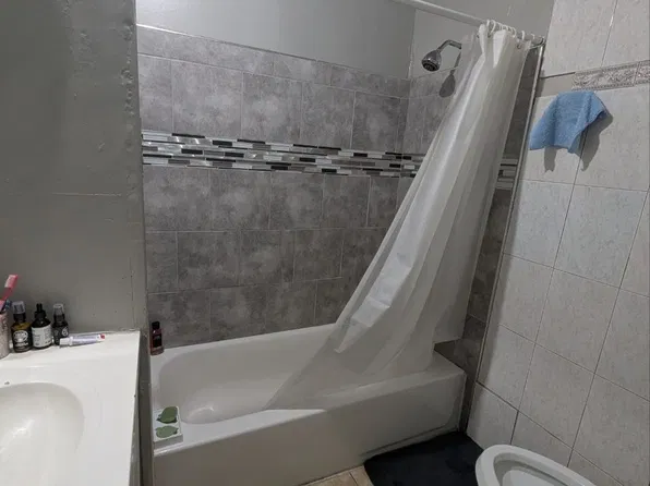 1010 S 2nd St #1012A, Milwaukee, WI 53204