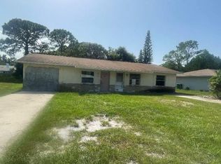 422 Country Lane Dr, Cocoa, FL 32926