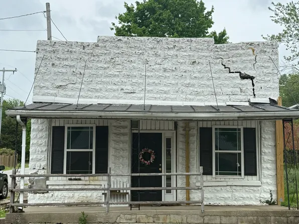 500 S Russell St, Portland, TN 37148