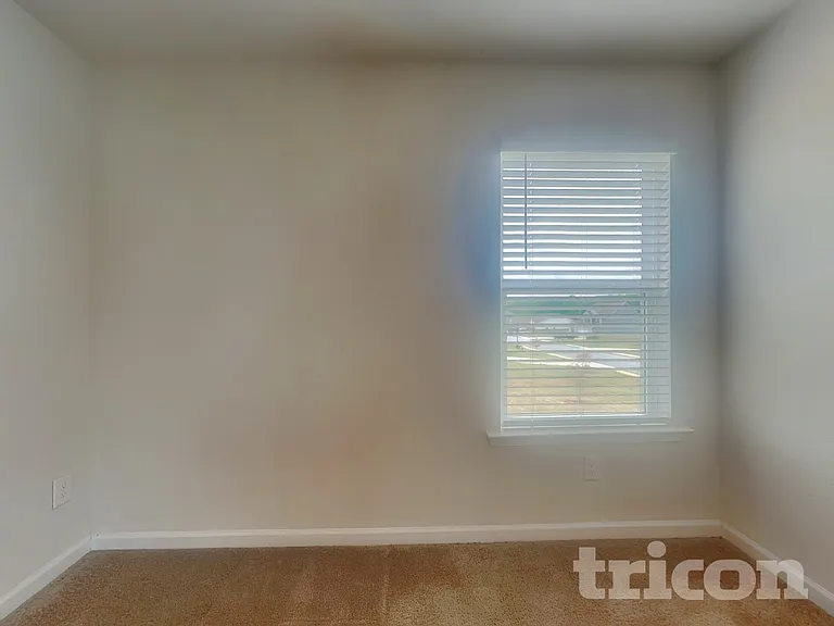 1317 Deutz Dr — Photo 8