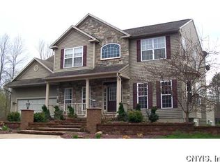 8536 Fergerson Rd, Cicero, NY 13039