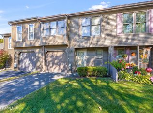 70 Westchester Dr, Clifton Park, NY 12065