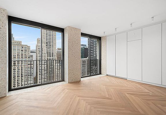 4th image of 16 W 40th St APT 26A