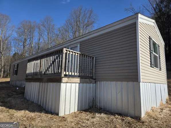221B Cathey Rd, Rabun Gap, GA 30568