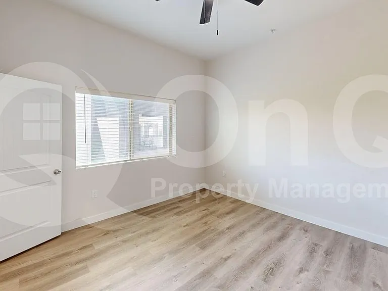 9160 N 67th Ave #219 — Photo 9