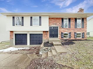 946 Harrogate Ct, Cincinnati, OH 45240