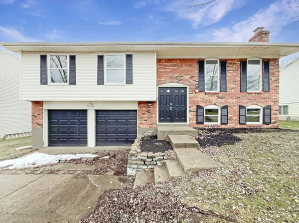 946 Harrogate Ct, Cincinnati, OH 45240