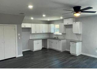 8113 Denton St #B, Houston, TX 77028