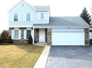 2024 Westfield Dr, Gurnee, IL