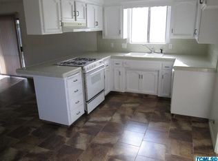 531 W Dorothea Ave, Visalia, CA 93277