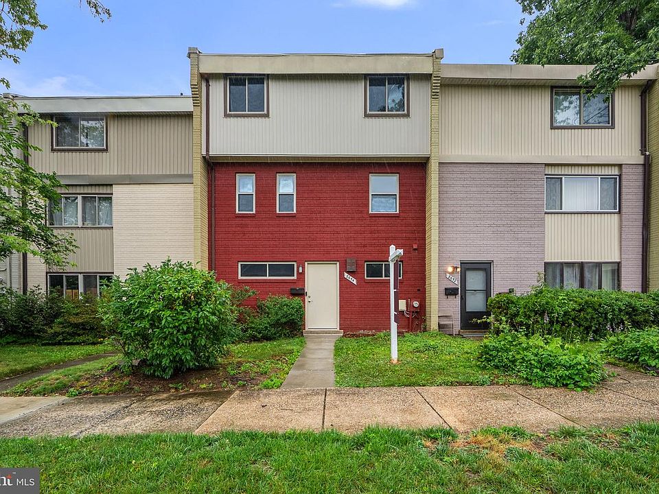 1st image of 8654 Brae Brooke Dr