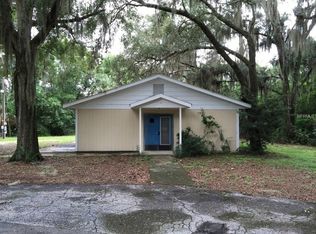 1225 Lucas St, Leesburg, FL 34748