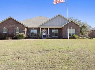 12024 Poplar Dr, Vancleave, MS 39565