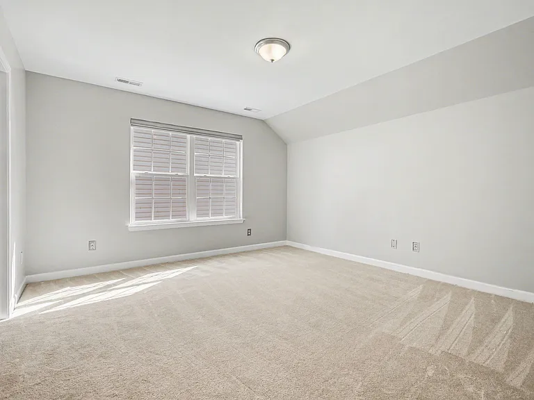 2119 Baggins Ln — Photo 27