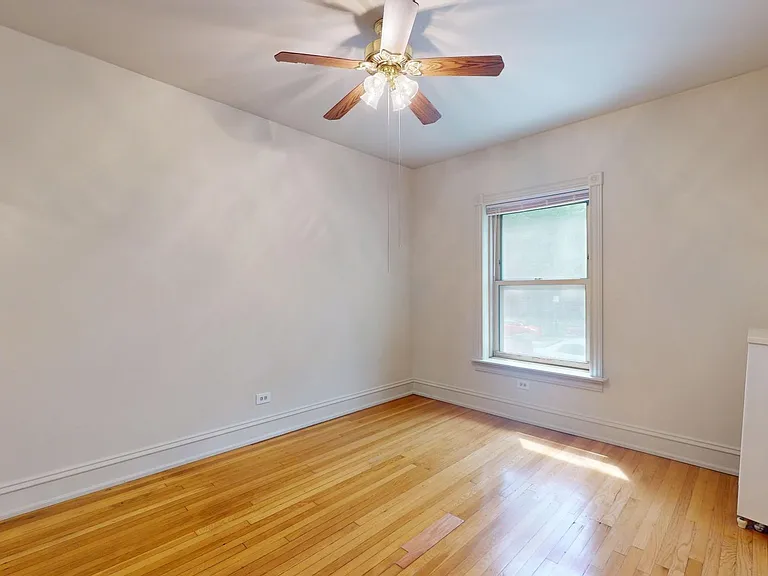 5533 S. Blackstone — Photo 26