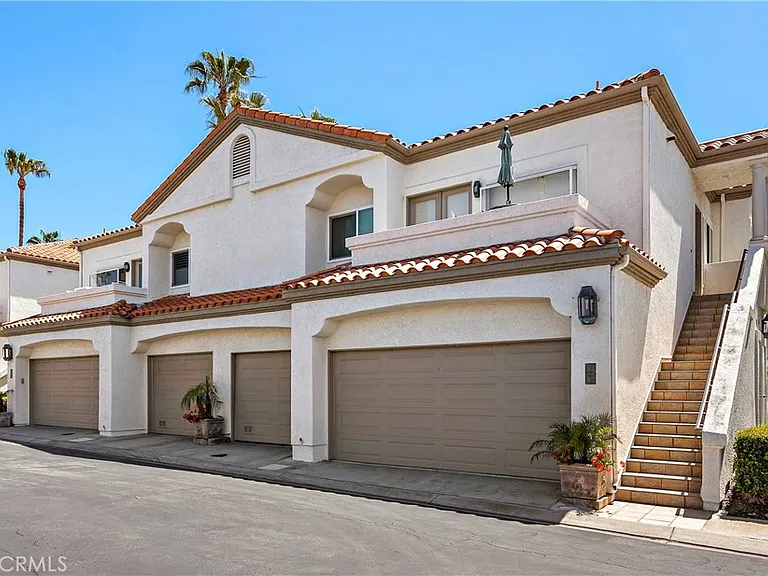 82 Tennis Villas Dr — Photo 3