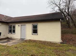 538 Woodridge Ct #2, Menomonie, WI 54751