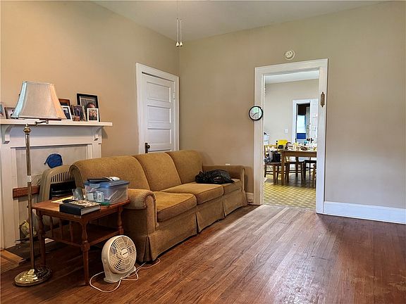 5th image of 502 N Church St