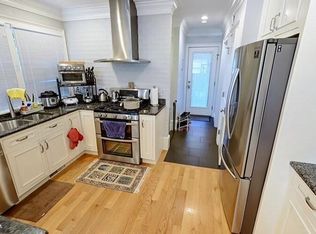 281 Walnut St #11, Brookline, MA 02445