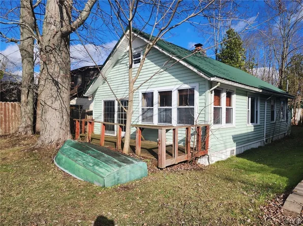 2342 Lake Shore Dr, Blossvale, NY 13308