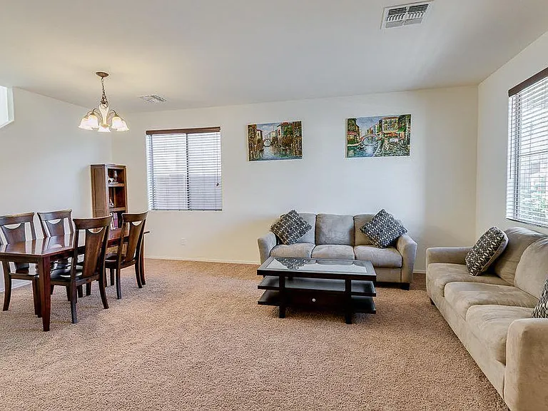 2099 S Martingale Rd — Photo 8