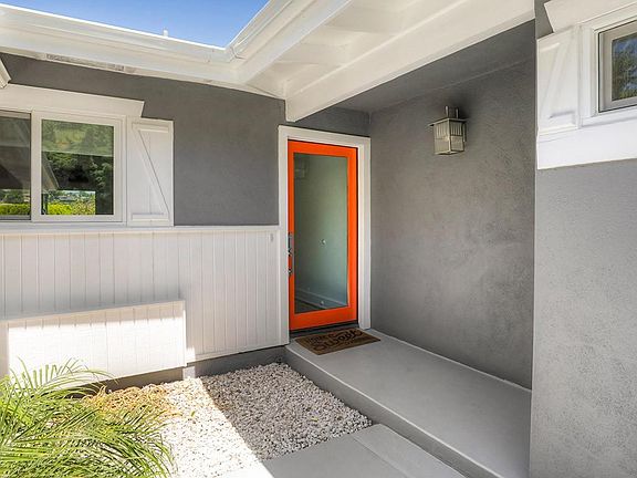 4th image of 4811 Sonata Ln
