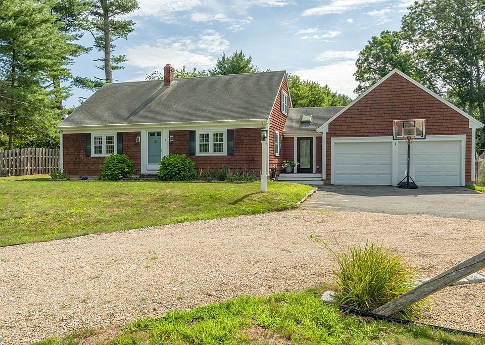 1st image of 7 Baker Ln