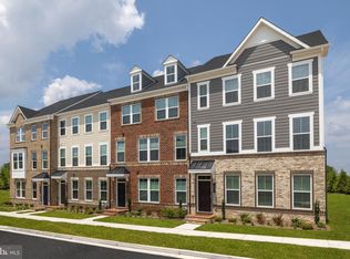 10831 Beckenham St, Middle River, MD 21220