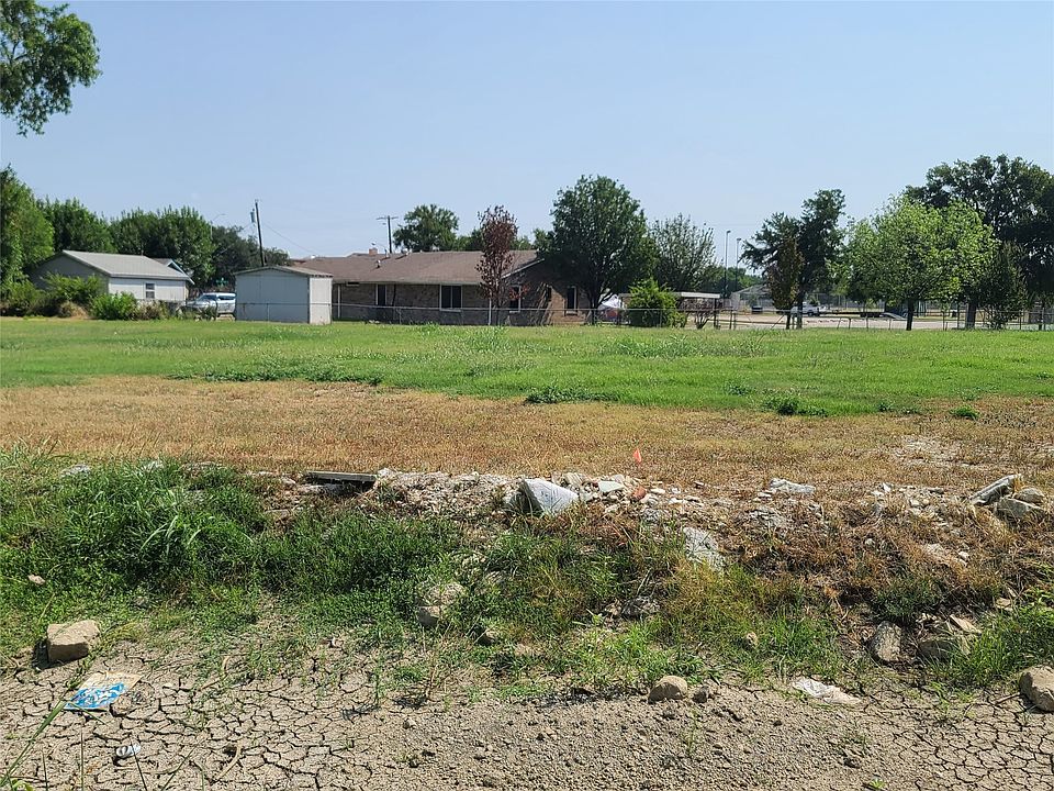 2nd image of 3016 Claibourne Blvd