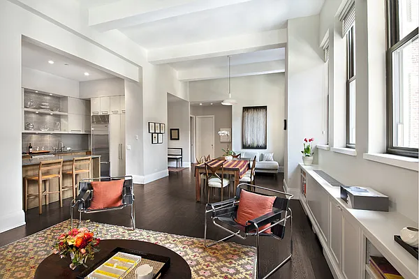 Sold by Stribling | media 3