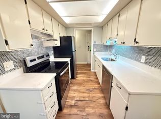 2239 Castle Rock Sq APT 12C, Reston, VA 20191
